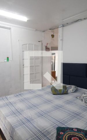 Casa à venda com 203m², 5 quartos e 2 vagasCasa 2 - Quarto 2