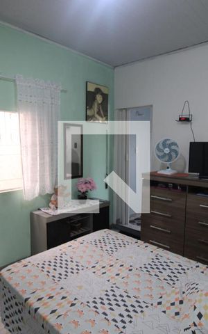 Casa à venda com 203m², 5 quartos e 2 vagasSuíte