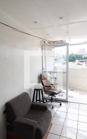 Casa à venda com 203m², 5 quartos e 2 vagasCasa 2 - Sala