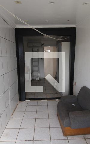 Casa à venda com 203m², 5 quartos e 2 vagasCasa 2 - Sala