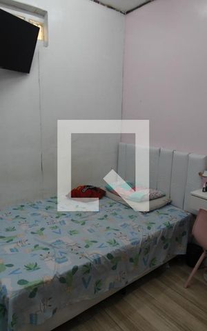 Casa à venda com 203m², 5 quartos e 2 vagasCasa 2 - Quarto 1