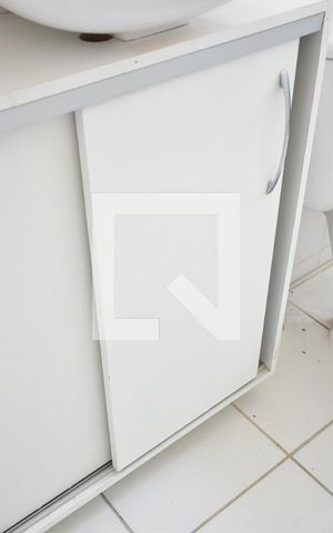 Apartamento para alugar com 44m², 2 quartos e 1 vagaBanheiro - Armário
