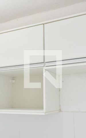 Apartamento para alugar com 44m², 2 quartos e 1 vagaCozinha - Armários
