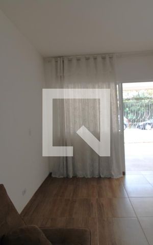 Casa para alugar com 156m², 3 quartos e 2 vagasSala da casa 2