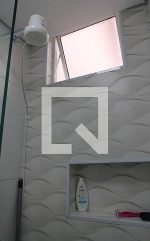 Casa para alugar com 156m², 3 quartos e 2 vagasChuveiro banheiro da suíte 2