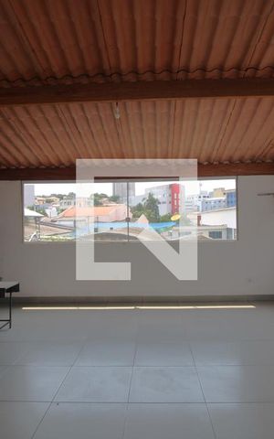 Casa para alugar com 156m², 3 quartos e 2 vagasSalão e churrasqueira