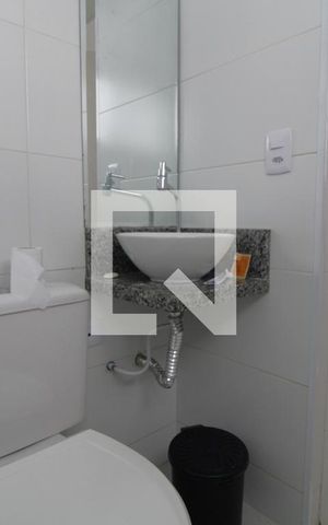 Casa para alugar com 156m², 3 quartos e 2 vagasBanheiro da casa 2