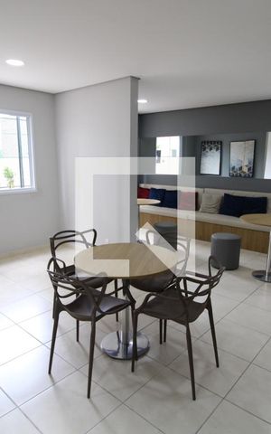 Apartamento à venda com 35m², 2 quartos e sem vagaÁrea comum