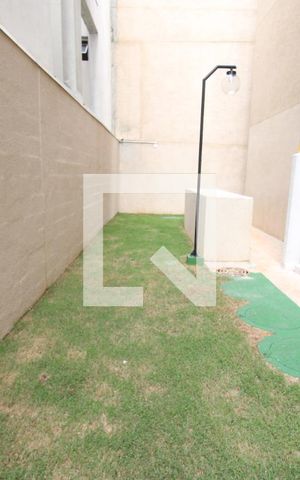 Apartamento à venda com 35m², 2 quartos e sem vagaÁrea comum