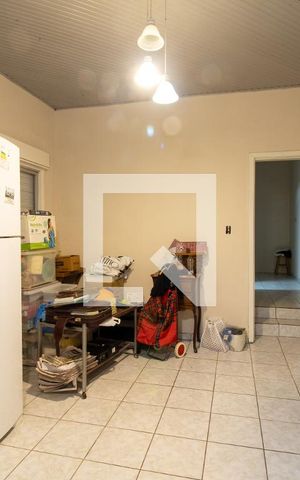 Casa à venda com 400m², 2 quartos e 2 vagas Casa à venda com 400m², 2 quartos e 2 vagasSala de Jantar