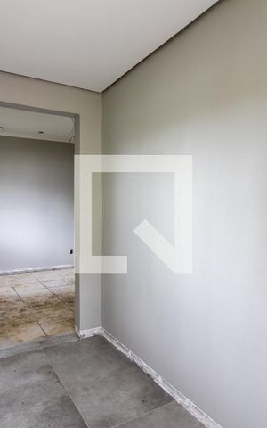 Casa à venda com 400m², 2 quartos e 2 vagas Casa à venda com 400m², 2 quartos e 2 vagasSala