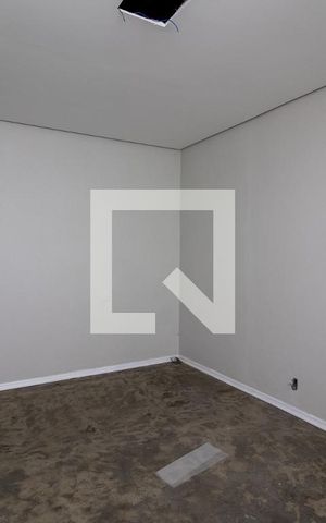 Casa à venda com 400m², 2 quartos e 2 vagas Casa à venda com 400m², 2 quartos e 2 vagasQuarto 6