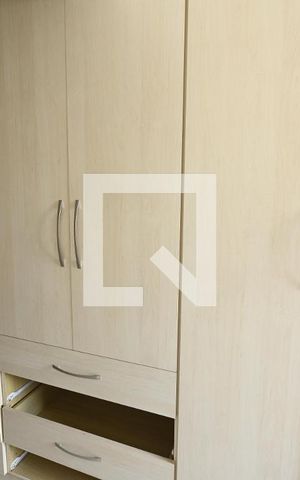 Apartamento à venda com 141m², 4 quartos e 3 vagas Apartamento à venda com 141m², 4 quartos e 3 vagasQuarto
