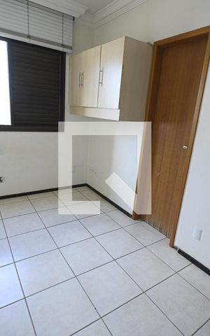 Apartamento à venda com 141m², 4 quartos e 3 vagas Apartamento à venda com 141m², 4 quartos e 3 vagasQuarto