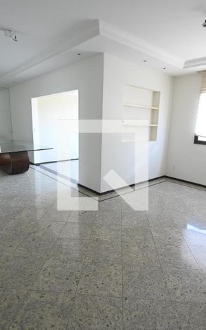 Apartamento à venda com 141m², 4 quartos e 3 vagas Apartamento à venda com 141m², 4 quartos e 3 vagasSala