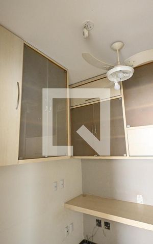 Apartamento à venda com 141m², 4 quartos e 3 vagas Apartamento à venda com 141m², 4 quartos e 3 vagasCozinha