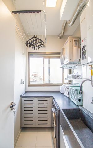 Apartamento à venda com 70m², 1 quarto e 1 vagaÁrea de Serviço