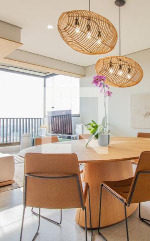 Apartamento à venda com 70m², 1 quarto e 1 vagaSala de Jantar
