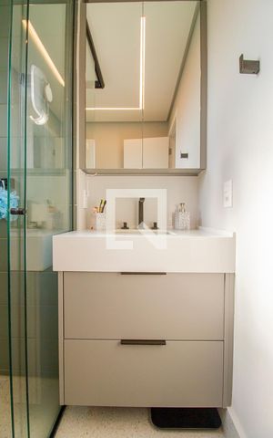 Apartamento à venda com 70m², 1 quarto e 1 vagaBanheiro da Suíte