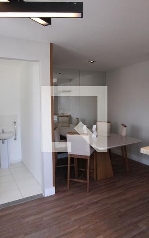 Apartamento para alugar com 31m², 1 quarto e sem vagaÁrea comum - Salão de festas