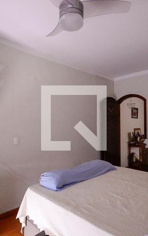 Casa à venda com 282m², 4 quartos e 6 vagas Casa à venda com 282m², 4 quartos e 6 vagasQuarto 4 - Suite