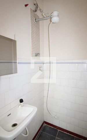 Casa à venda com 50m², 1 quarto e sem vagaBanheiro