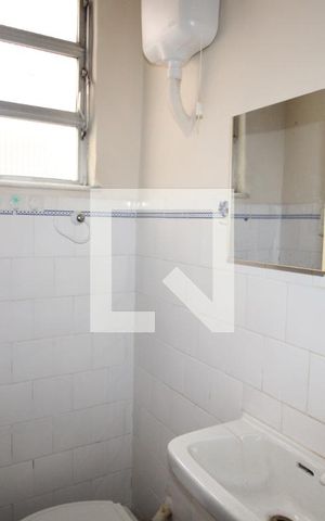 Casa à venda com 50m², 1 quarto e sem vagaBanheiro
