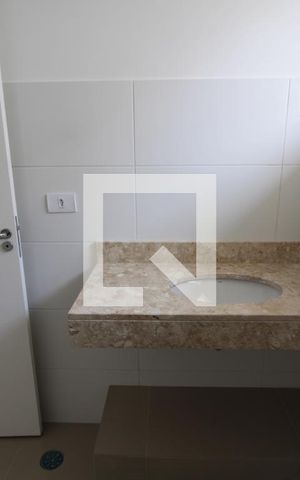 Casa à venda com 150m², 7 quartos e 2 vagasBanheiro 1