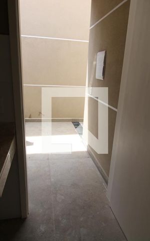 Casa à venda com 150m², 7 quartos e 2 vagasBanheiro 2