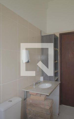 Casa à venda com 118m², 3 quartos e 3 vagasBanheiro