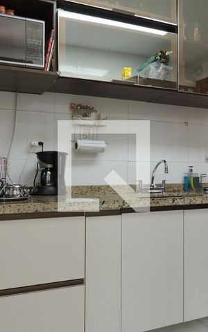 Casa de condomínio à venda com 110m², 3 quartos e 1 vagaCozinha - Armários