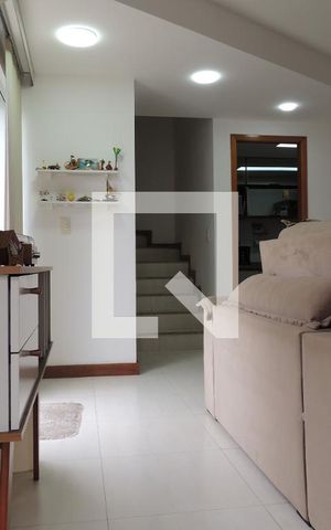 Casa de condomínio à venda com 110m², 3 quartos e 1 vagaSala 