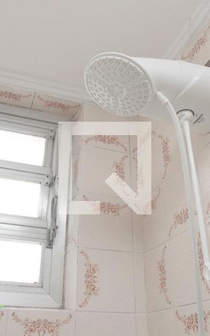 Apartamento à venda com 42m², 1 quarto e sem vagaBanheiro