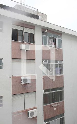 Apartamento à venda com 42m², 1 quarto e sem vagaSala Vista