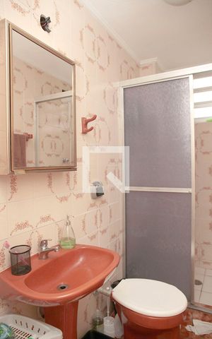Apartamento à venda com 42m², 1 quarto e sem vagaBanheiro