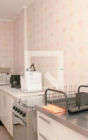 Apartamento à venda com 42m², 1 quarto e sem vagaCozinha + Área de Serviço