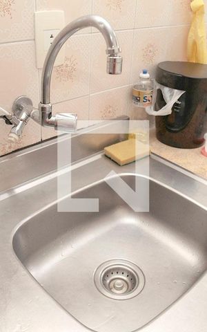 Apartamento à venda com 42m², 1 quarto e sem vagaCozinha + Área de Serviço