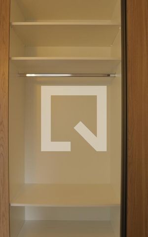 Studio para alugar com 27m², 1 quarto e sem vaga Kitnet/Studio