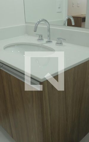 Studio para alugar com 27m², 1 quarto e sem vaga Banheiro Kitnet/Studio