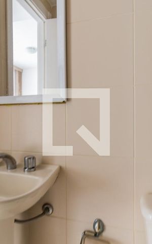 Apartamento à venda com 62m², 2 quartos e 1 vaga Apartamento à venda com 62m², 2 quartos e 1 vagaBanheiro Social