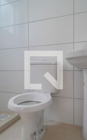Apartamento à venda com 48m², 2 quartos e 1 vaga Apartamento à venda com 48m², 2 quartos e 1 vagaBanheiro