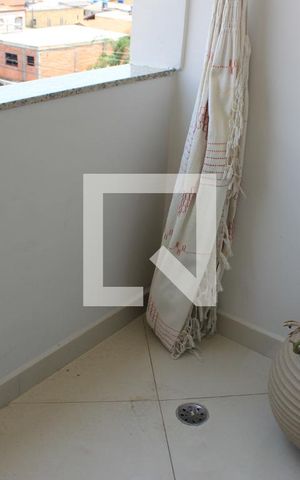 Apartamento para alugar com 72m², 2 quartos e 1 vagaVaranda da Sala