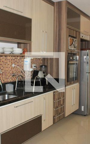 Apartamento para alugar com 72m², 2 quartos e 1 vagaCozinha
