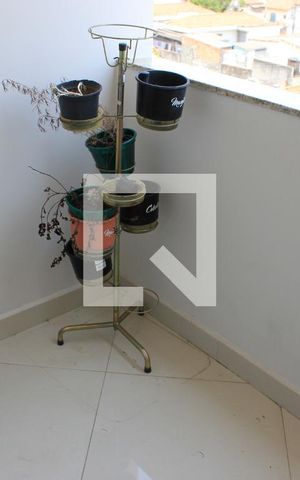 Apartamento para alugar com 72m², 2 quartos e 1 vagaVaranda da Sala