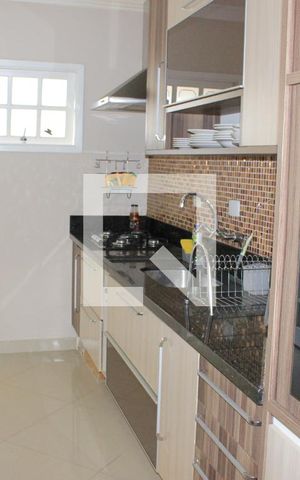 Apartamento para alugar com 72m², 2 quartos e 1 vagaCozinha