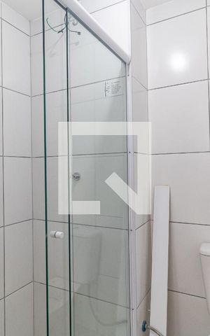 Apartamento à venda com 39m², 2 quartos e sem vaga Apartamento à venda com 39m², 2 quartos e sem vagaBanheiro