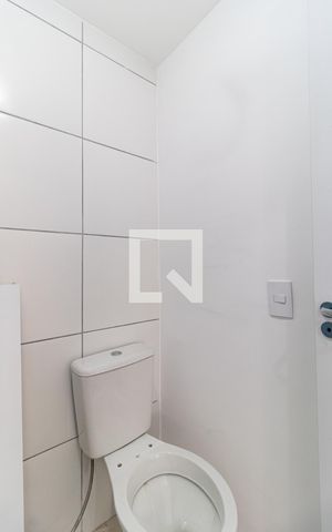 Apartamento à venda com 39m², 2 quartos e sem vaga Apartamento à venda com 39m², 2 quartos e sem vagaBanheiro