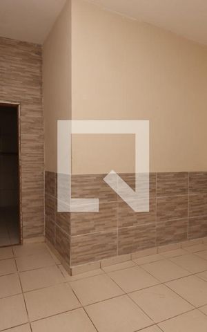 Casa para alugar com 40m², 1 quarto e sem vagaSala/Quarto