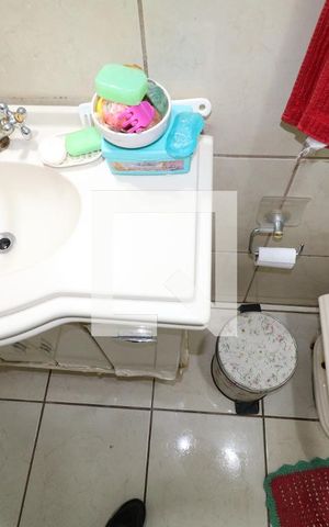 Casa para alugar com 200m², 3 quartos e 3 vagasBanheiro da Suíte