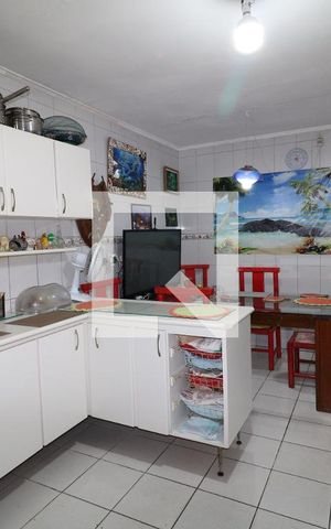 Casa para alugar com 200m², 3 quartos e 3 vagasCozinha
